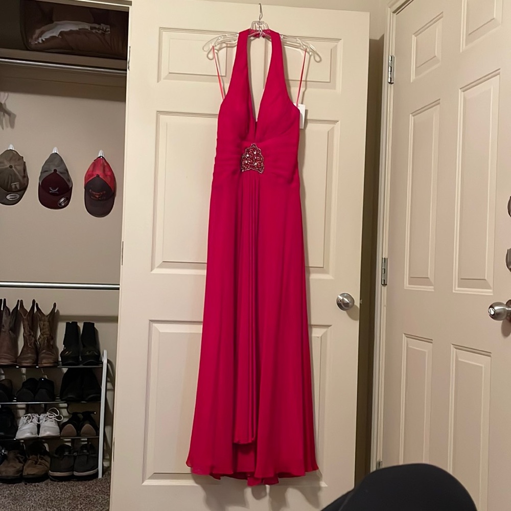Large Fanny Fashion halter top formal dress